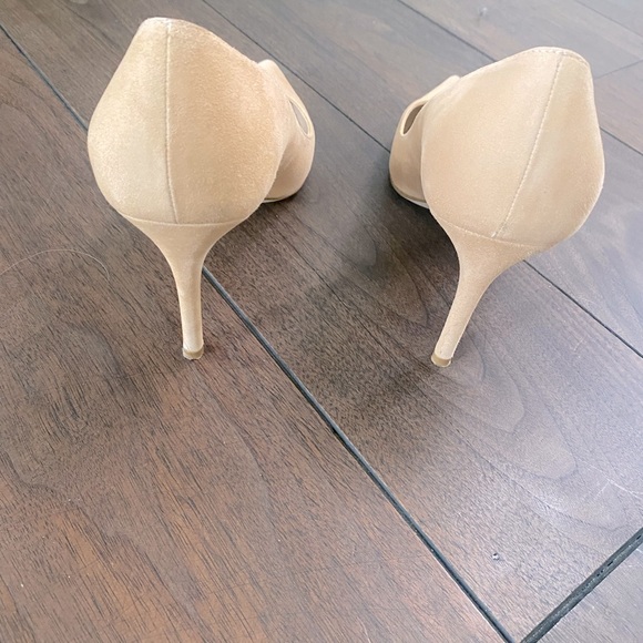 Stuart Weitzman Women’s Stuart Pumps - Picture 3 of 5